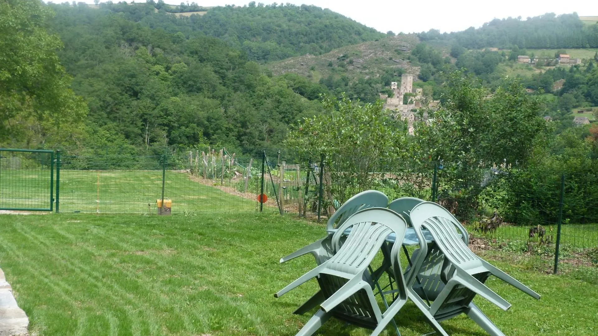 Oustal Haut Belcastel  Apartment Belcastel (Aveyron)